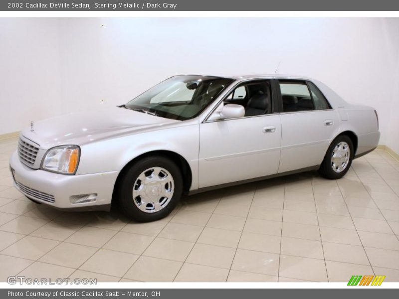 Sterling Metallic / Dark Gray 2002 Cadillac DeVille Sedan
