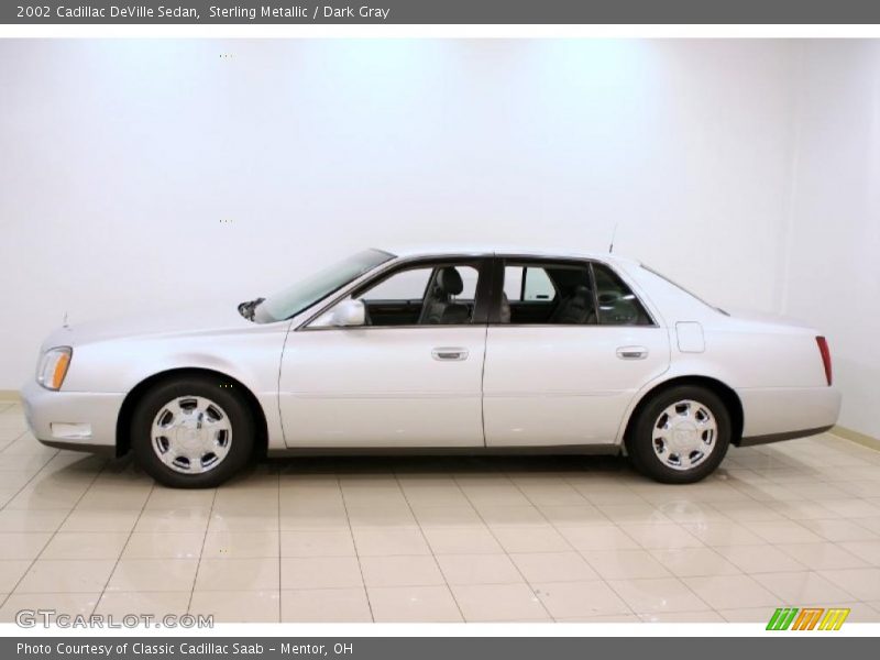 Sterling Metallic / Dark Gray 2002 Cadillac DeVille Sedan