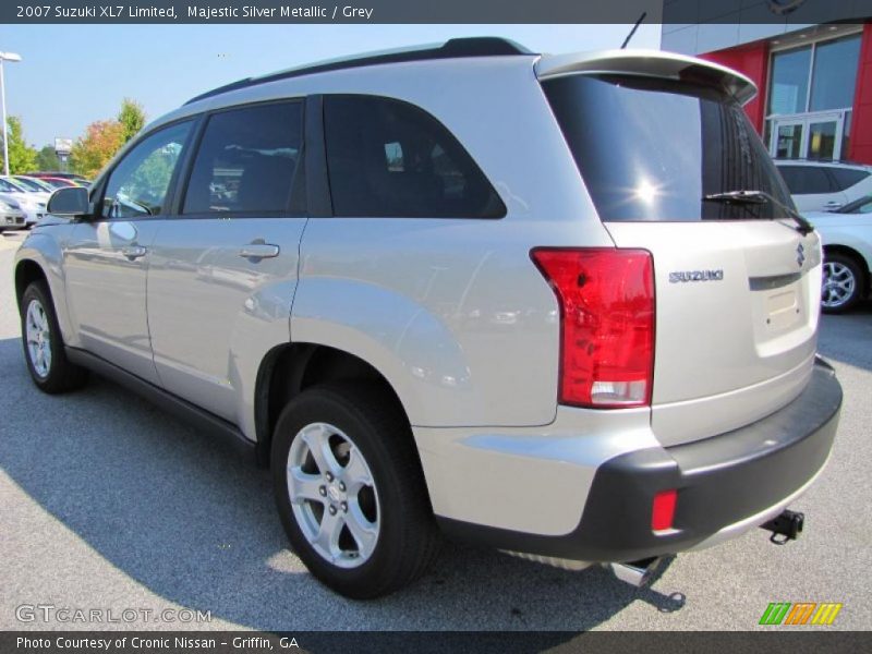 Majestic Silver Metallic / Grey 2007 Suzuki XL7 Limited