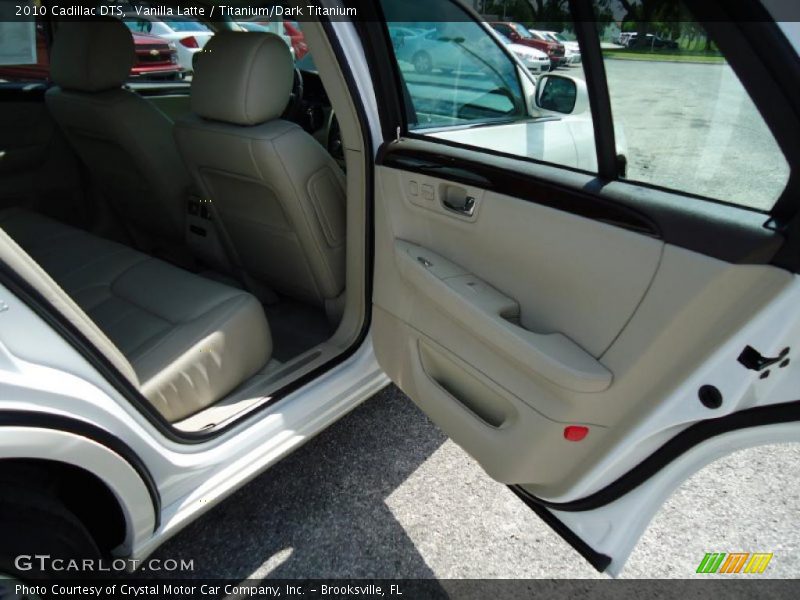 Vanilla Latte / Titanium/Dark Titanium 2010 Cadillac DTS