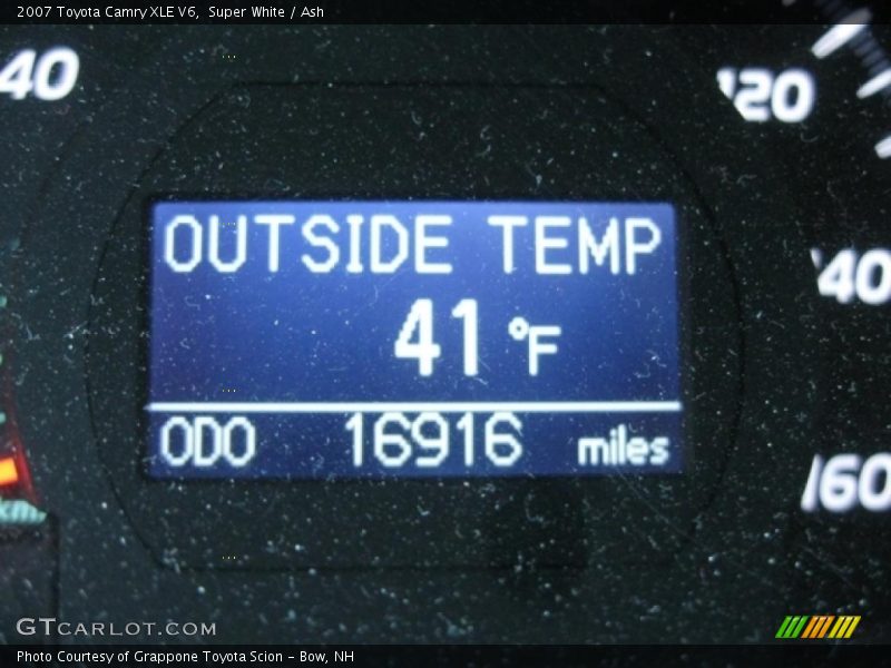 Super White / Ash 2007 Toyota Camry XLE V6
