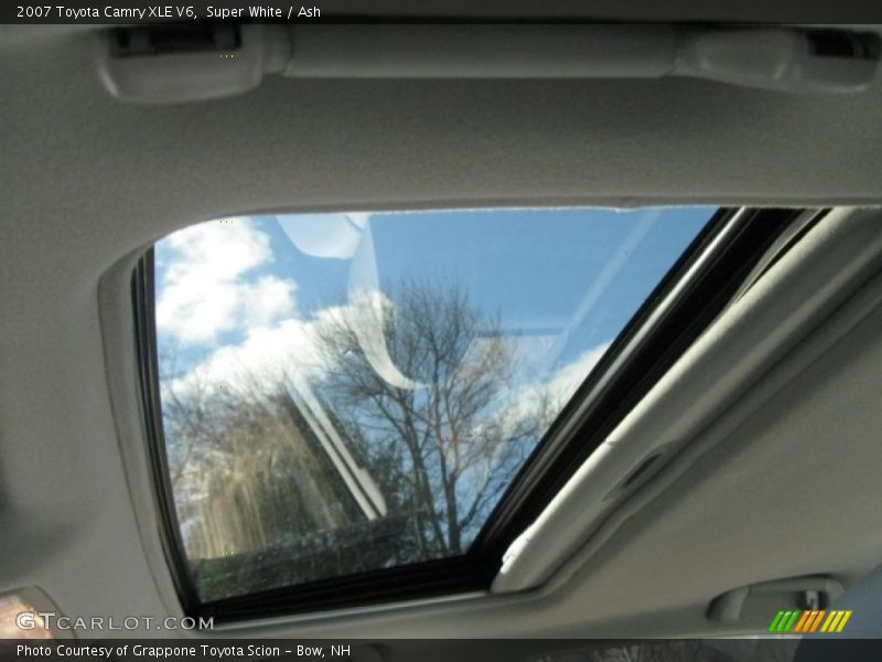 Super White / Ash 2007 Toyota Camry XLE V6