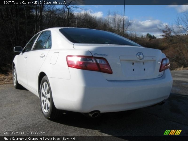 Super White / Ash 2007 Toyota Camry XLE V6