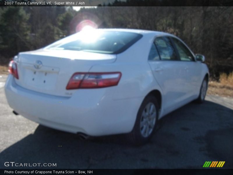 Super White / Ash 2007 Toyota Camry XLE V6