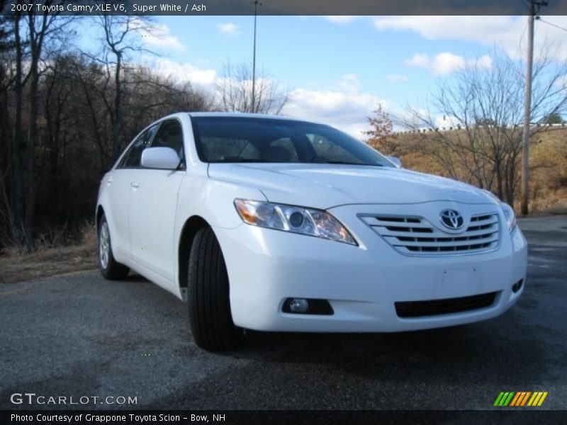 Super White / Ash 2007 Toyota Camry XLE V6