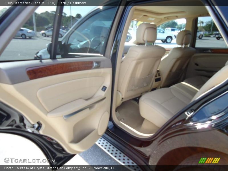 Black / Cashmere 2009 Mercedes-Benz ML 350