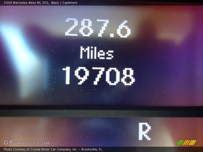 Black / Cashmere 2009 Mercedes-Benz ML 350