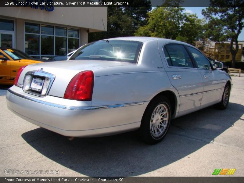 Silver Frost Metallic / Light Graphite 1998 Lincoln Town Car Signature
