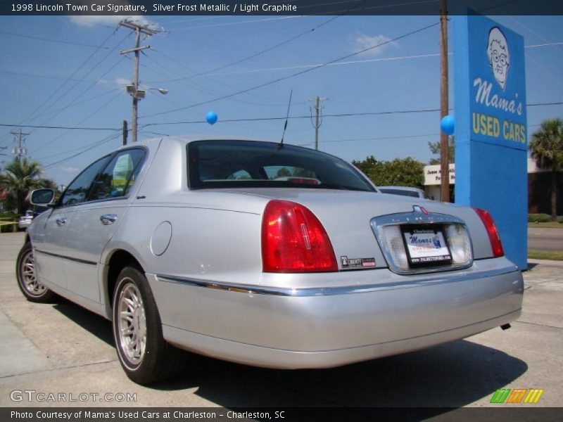 Silver Frost Metallic / Light Graphite 1998 Lincoln Town Car Signature