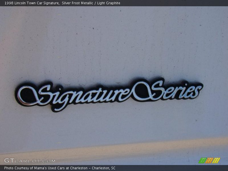 Silver Frost Metallic / Light Graphite 1998 Lincoln Town Car Signature