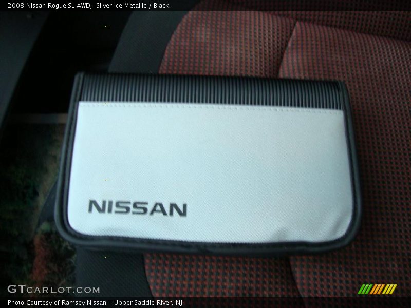 Silver Ice Metallic / Black 2008 Nissan Rogue SL AWD