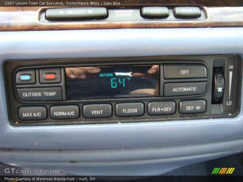 Performance White / Slate Blue 1997 Lincoln Town Car Executive