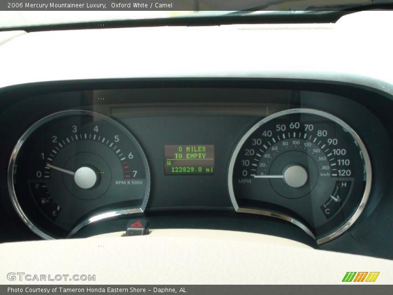 Oxford White / Camel 2006 Mercury Mountaineer Luxury