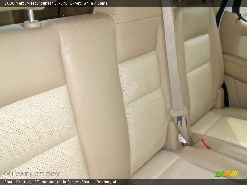 Oxford White / Camel 2006 Mercury Mountaineer Luxury