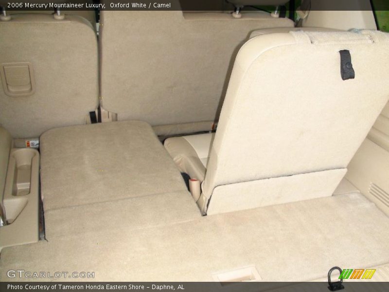 Oxford White / Camel 2006 Mercury Mountaineer Luxury