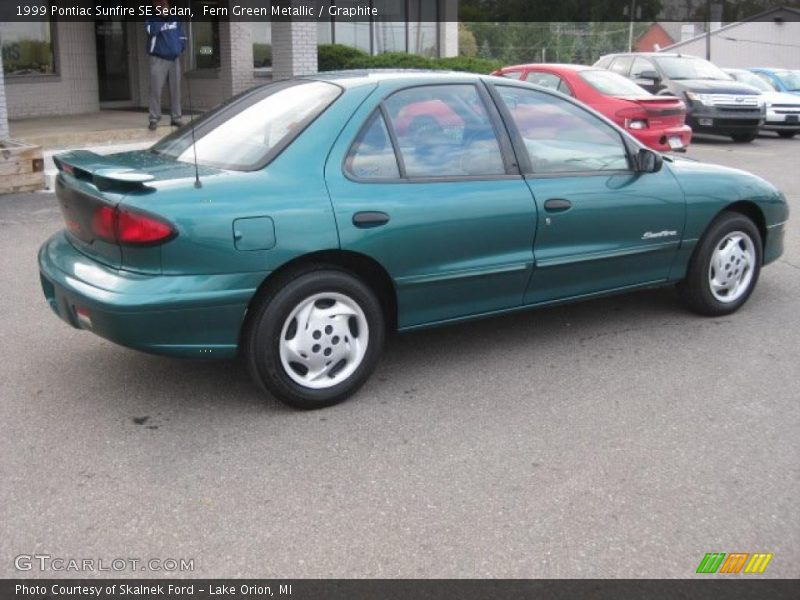 Fern Green Metallic / Graphite 1999 Pontiac Sunfire SE Sedan
