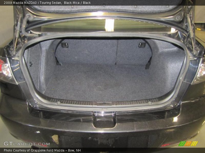 Black Mica / Black 2009 Mazda MAZDA3 i Touring Sedan