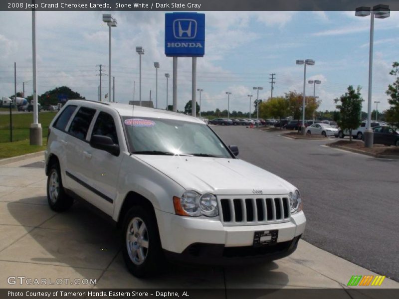 Stone White / Dark Slate Gray 2008 Jeep Grand Cherokee Laredo