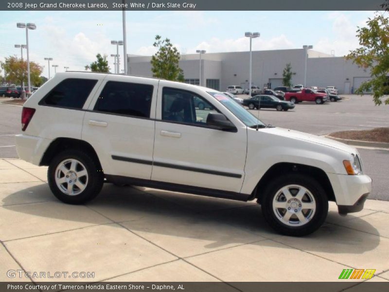 Stone White / Dark Slate Gray 2008 Jeep Grand Cherokee Laredo