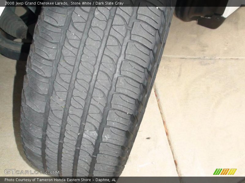 Stone White / Dark Slate Gray 2008 Jeep Grand Cherokee Laredo