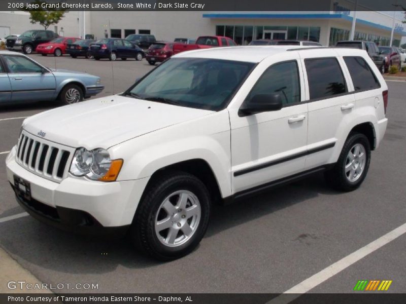 Stone White / Dark Slate Gray 2008 Jeep Grand Cherokee Laredo