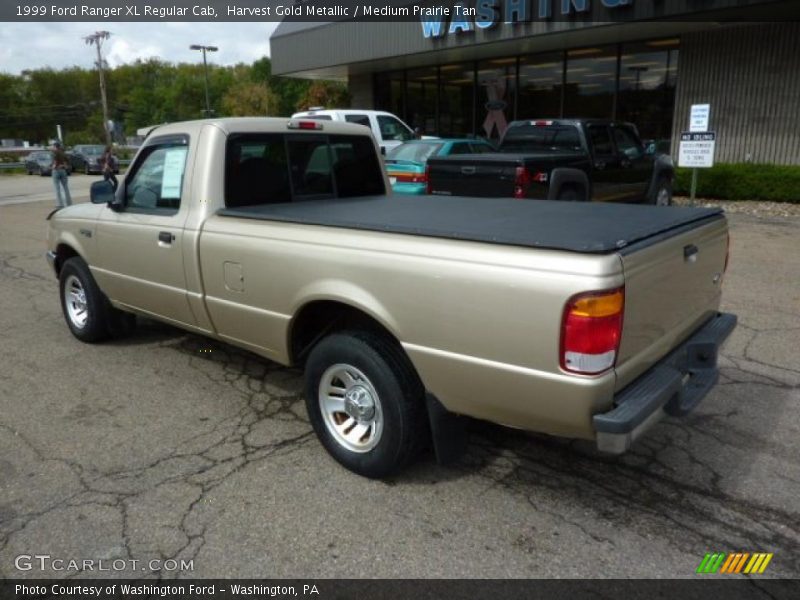 Harvest Gold Metallic / Medium Prairie Tan 1999 Ford Ranger XL Regular Cab