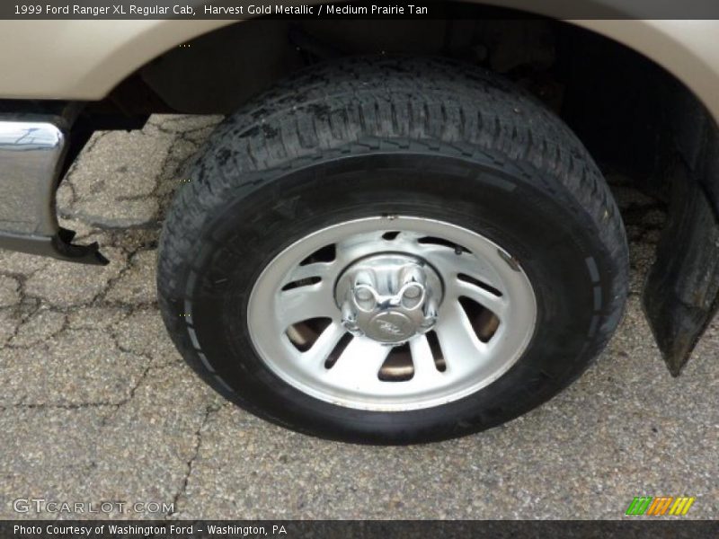 Harvest Gold Metallic / Medium Prairie Tan 1999 Ford Ranger XL Regular Cab
