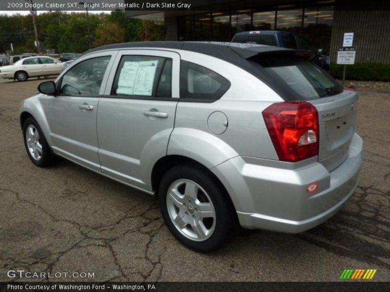 Bright Silver Metallic / Dark Slate Gray 2009 Dodge Caliber SXT