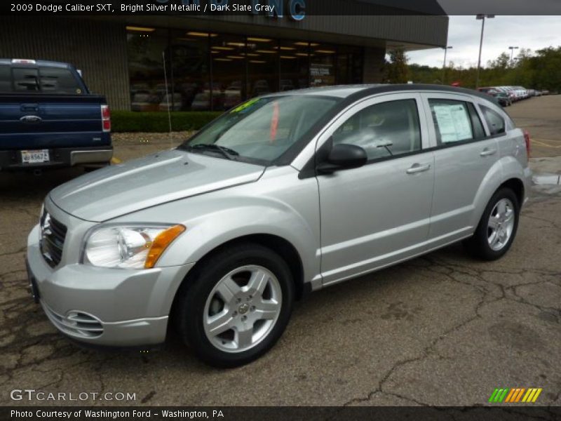 Bright Silver Metallic / Dark Slate Gray 2009 Dodge Caliber SXT