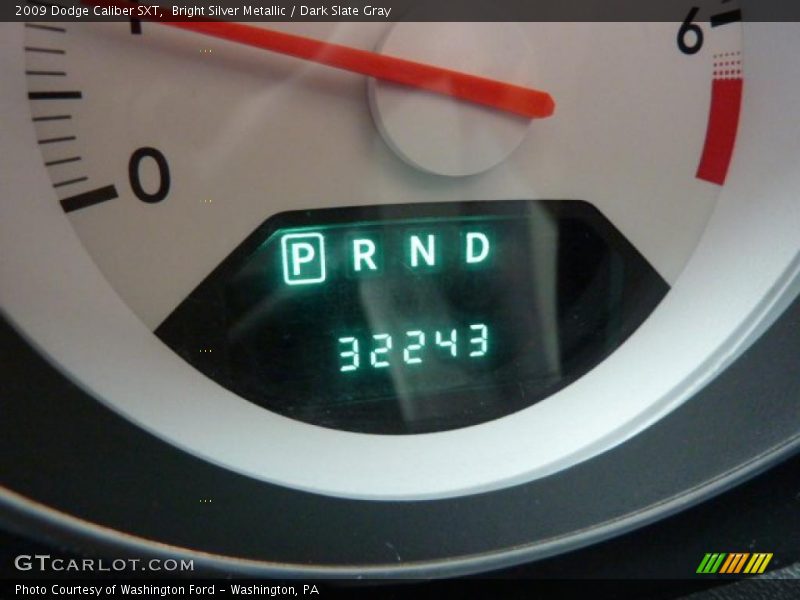 Bright Silver Metallic / Dark Slate Gray 2009 Dodge Caliber SXT
