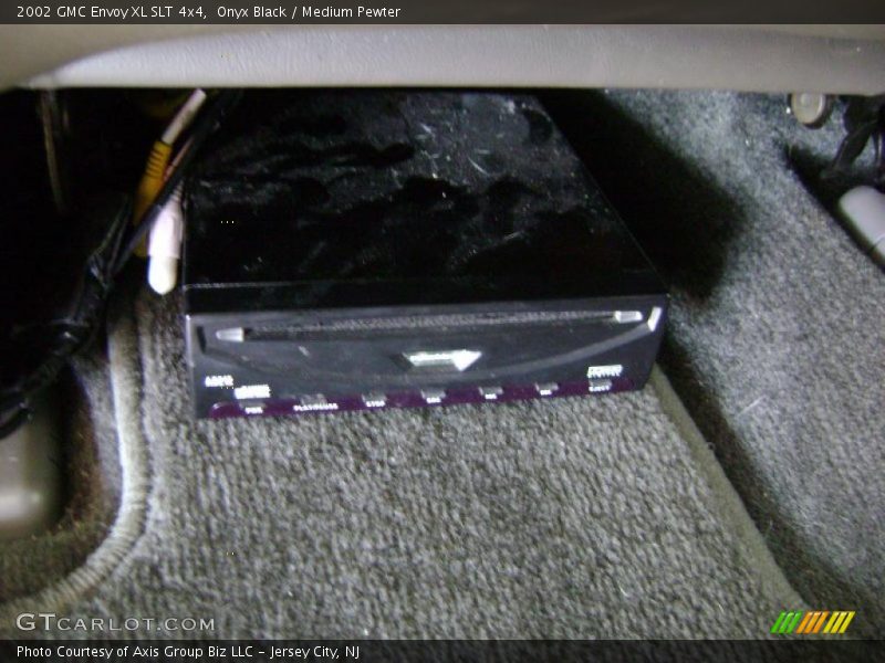 Onyx Black / Medium Pewter 2002 GMC Envoy XL SLT 4x4