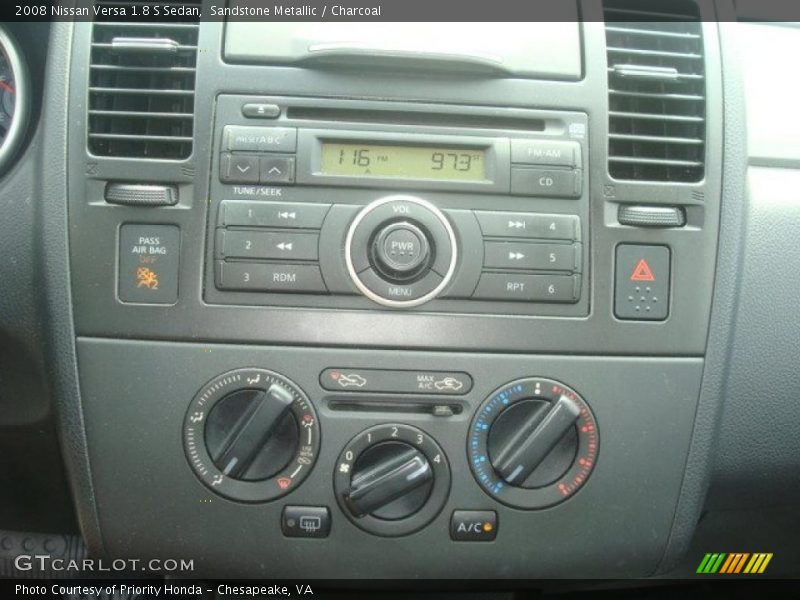 Sandstone Metallic / Charcoal 2008 Nissan Versa 1.8 S Sedan