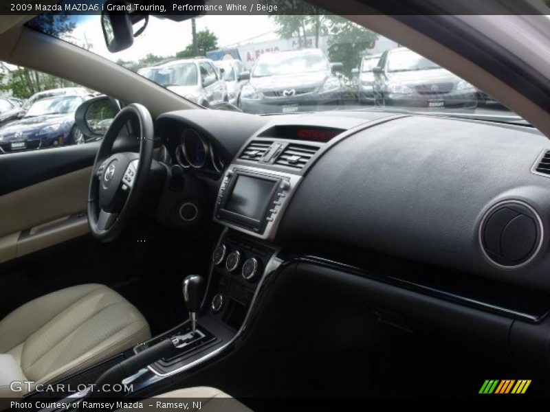 Performance White / Beige 2009 Mazda MAZDA6 i Grand Touring