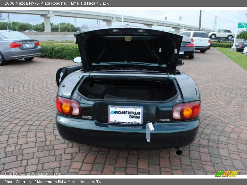 Emerald Mica / Black 2000 Mazda MX-5 Miata Roadster