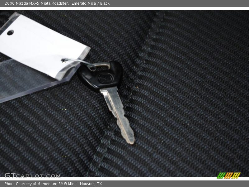 Emerald Mica / Black 2000 Mazda MX-5 Miata Roadster