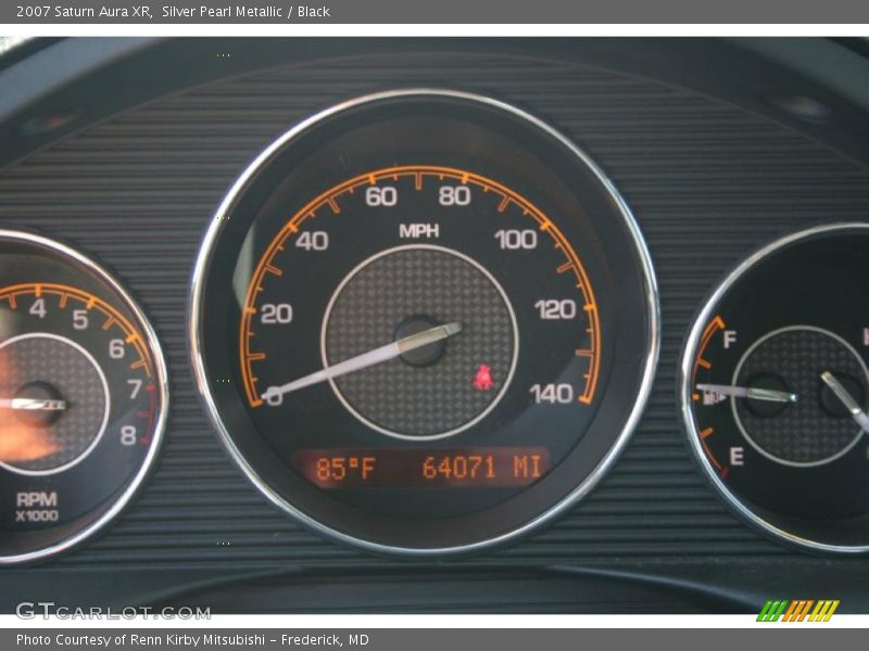 Silver Pearl Metallic / Black 2007 Saturn Aura XR