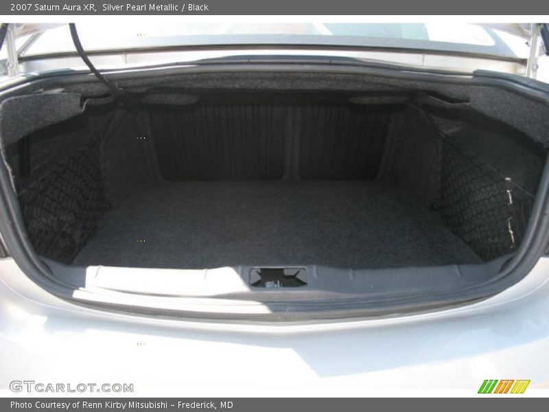 Silver Pearl Metallic / Black 2007 Saturn Aura XR