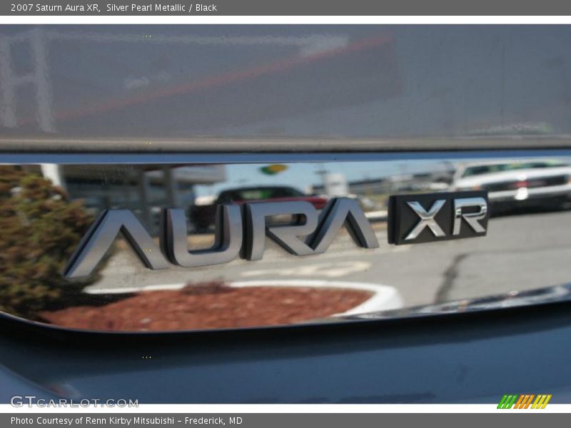 Silver Pearl Metallic / Black 2007 Saturn Aura XR