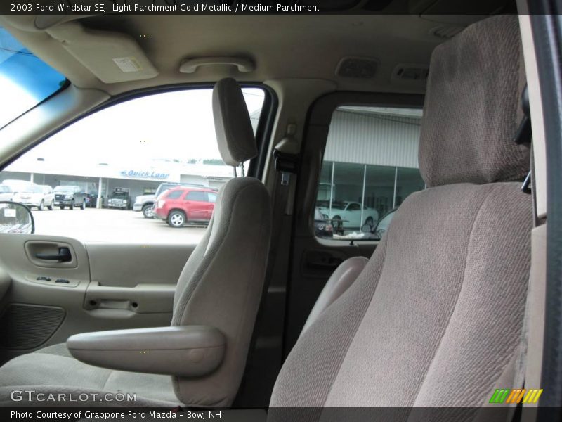 Light Parchment Gold Metallic / Medium Parchment 2003 Ford Windstar SE