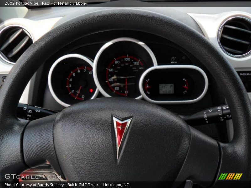 Red Hot Metallic / Ebony 2009 Pontiac Vibe