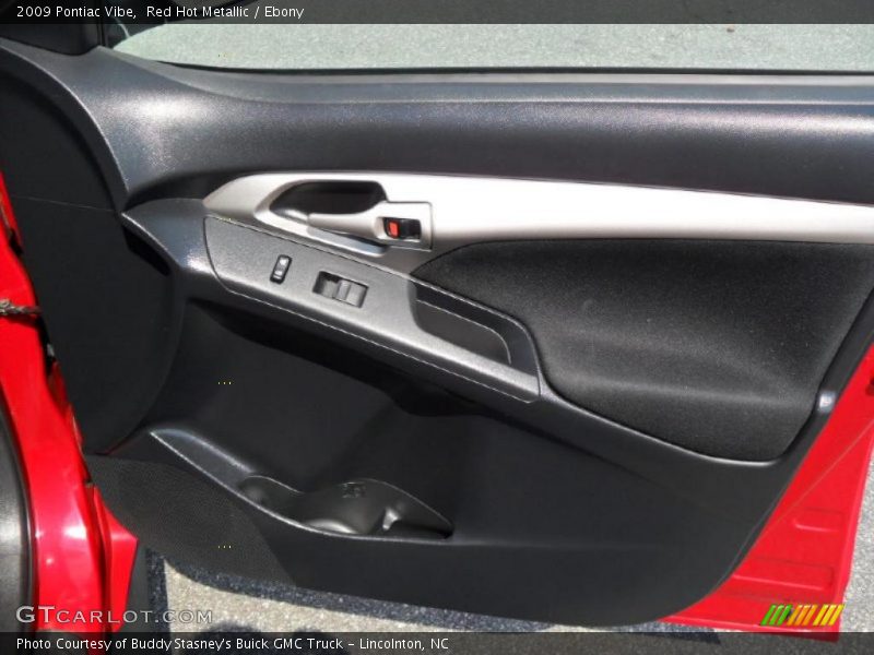 Red Hot Metallic / Ebony 2009 Pontiac Vibe