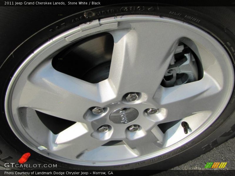 Stone White / Black 2011 Jeep Grand Cherokee Laredo