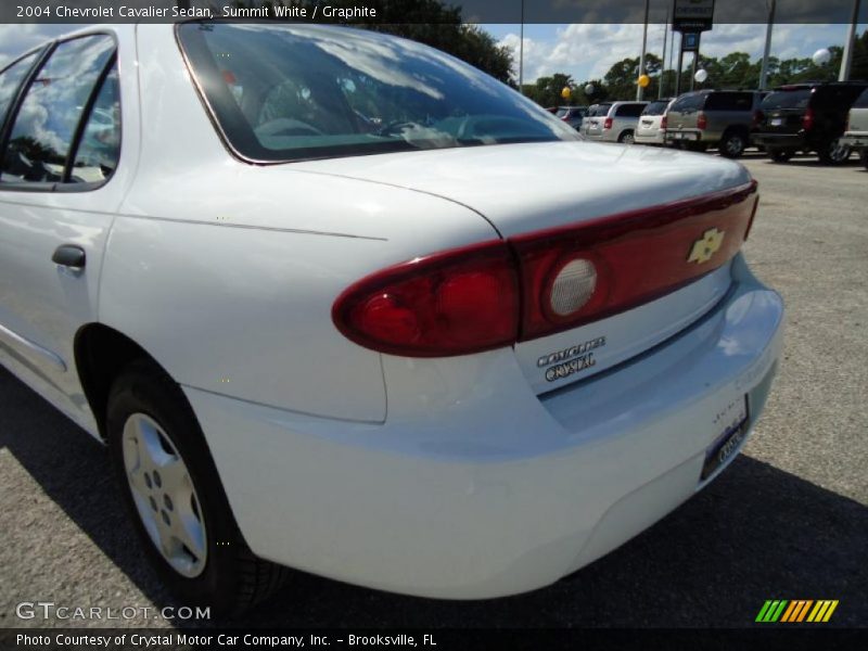 Summit White / Graphite 2004 Chevrolet Cavalier Sedan