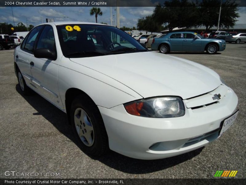 Summit White / Graphite 2004 Chevrolet Cavalier Sedan