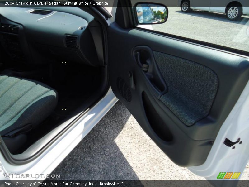 Summit White / Graphite 2004 Chevrolet Cavalier Sedan