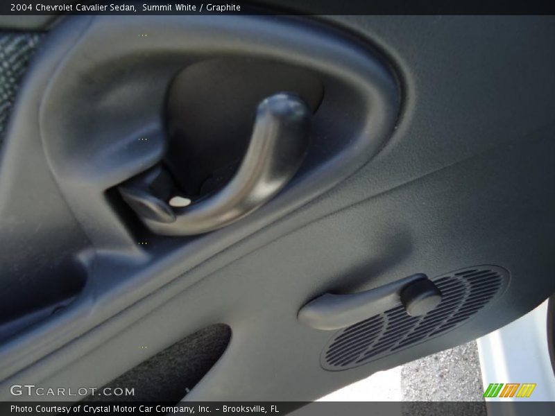 Summit White / Graphite 2004 Chevrolet Cavalier Sedan