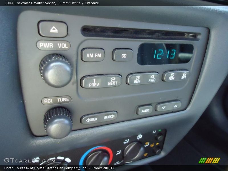 Summit White / Graphite 2004 Chevrolet Cavalier Sedan