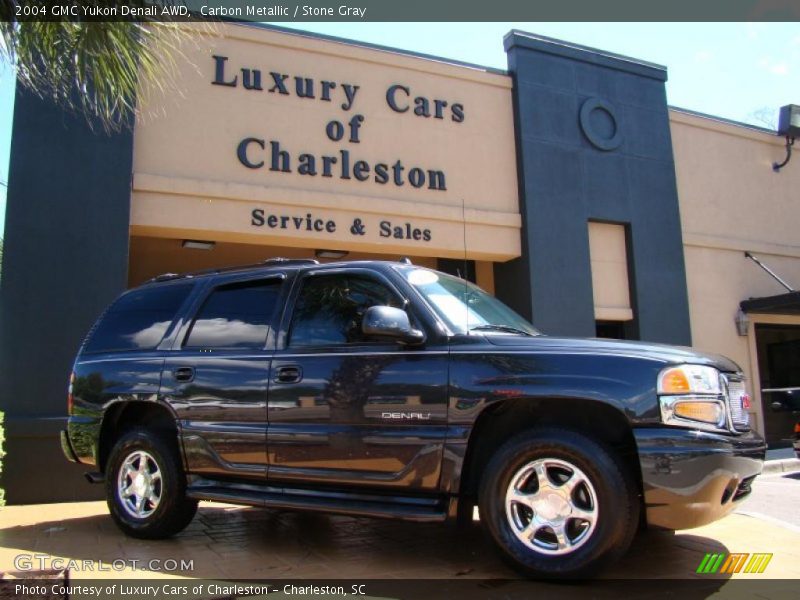 Carbon Metallic / Stone Gray 2004 GMC Yukon Denali AWD