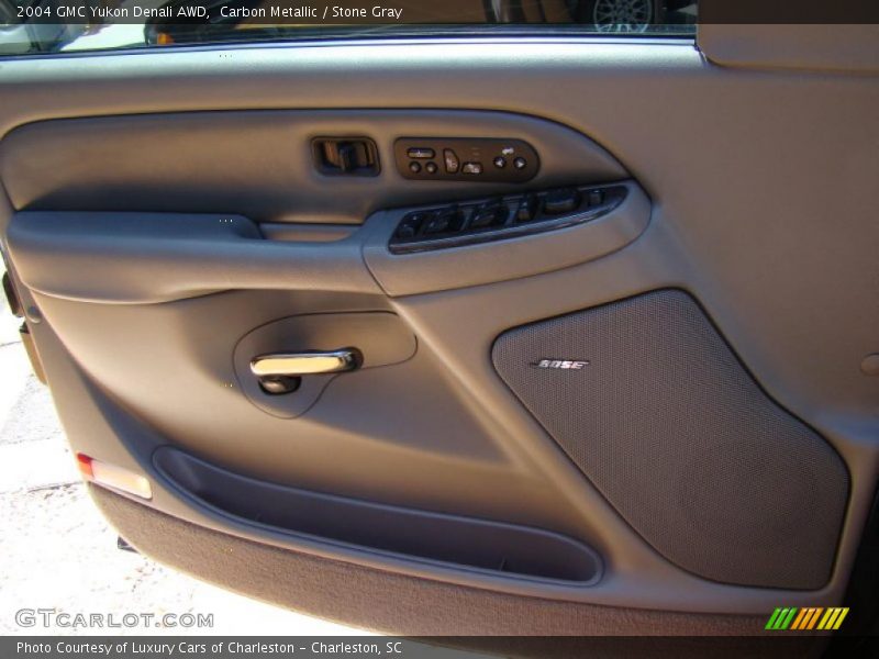Carbon Metallic / Stone Gray 2004 GMC Yukon Denali AWD