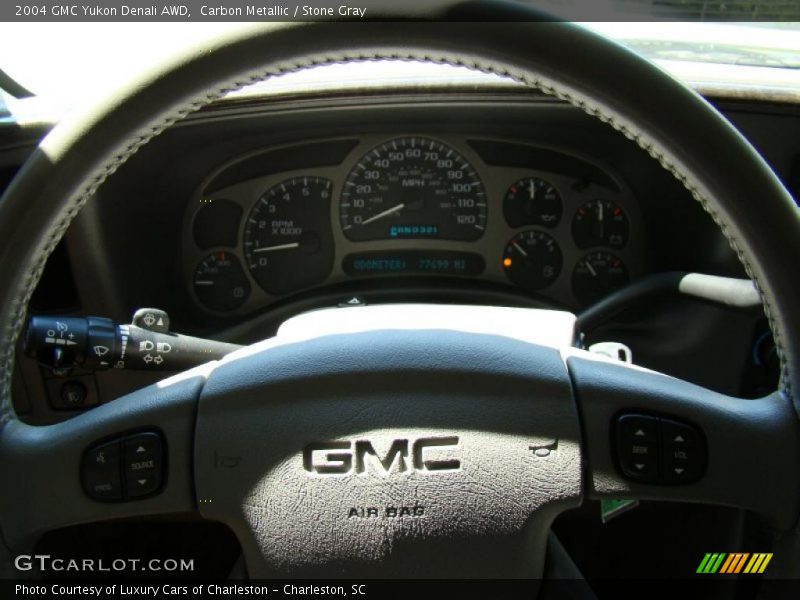 Carbon Metallic / Stone Gray 2004 GMC Yukon Denali AWD